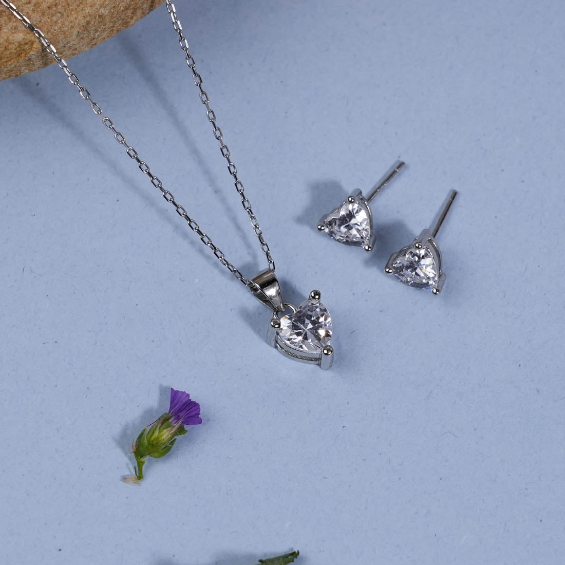 Silver Set Chain Heart-Shaped Pendant and Earrings with Stones for Women