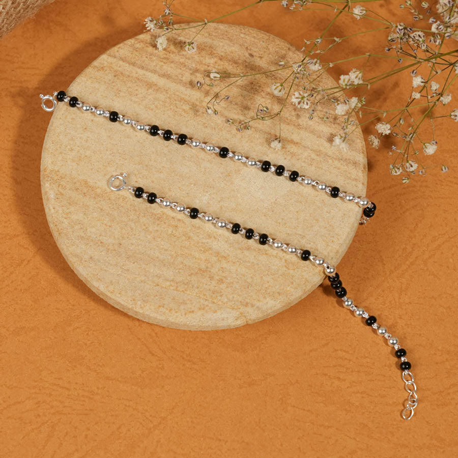 Authentic Black and Silver Beads Pattern Nazariya for Kids