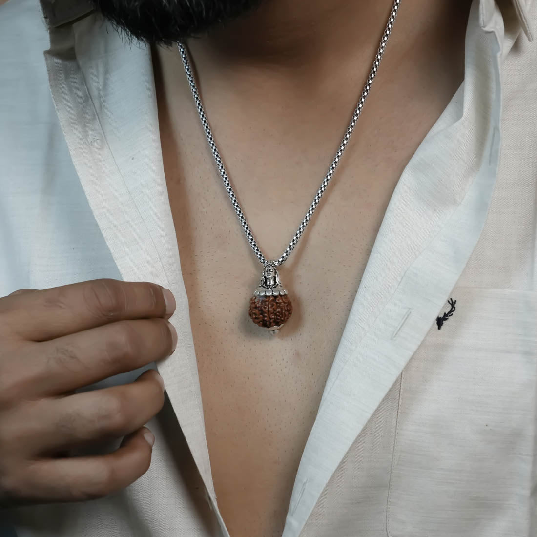 Orignal Adiyogi Pendant (7 Mukhi Nepali Rudraksha) With Chain
