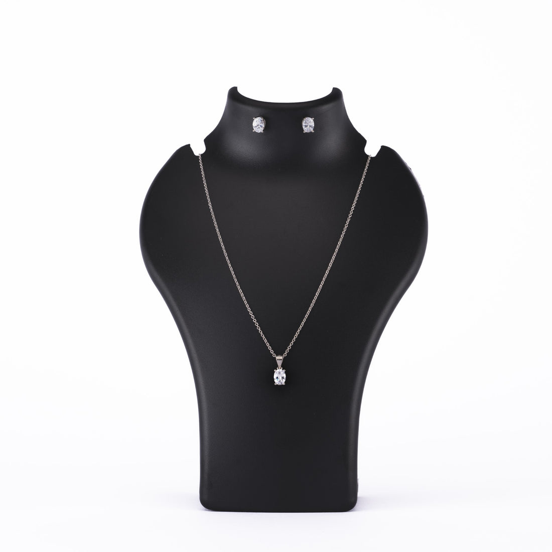 Silver Set Chain Pendant and Earrings with Finely Cut Stones for Women