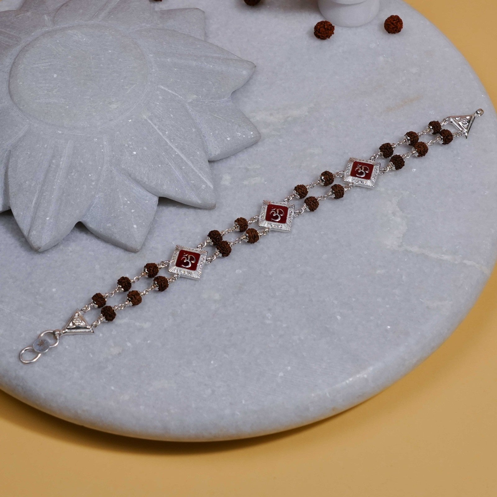 Rudraksha Silver Om Three Rhombus Brooch Double Line Bracelet