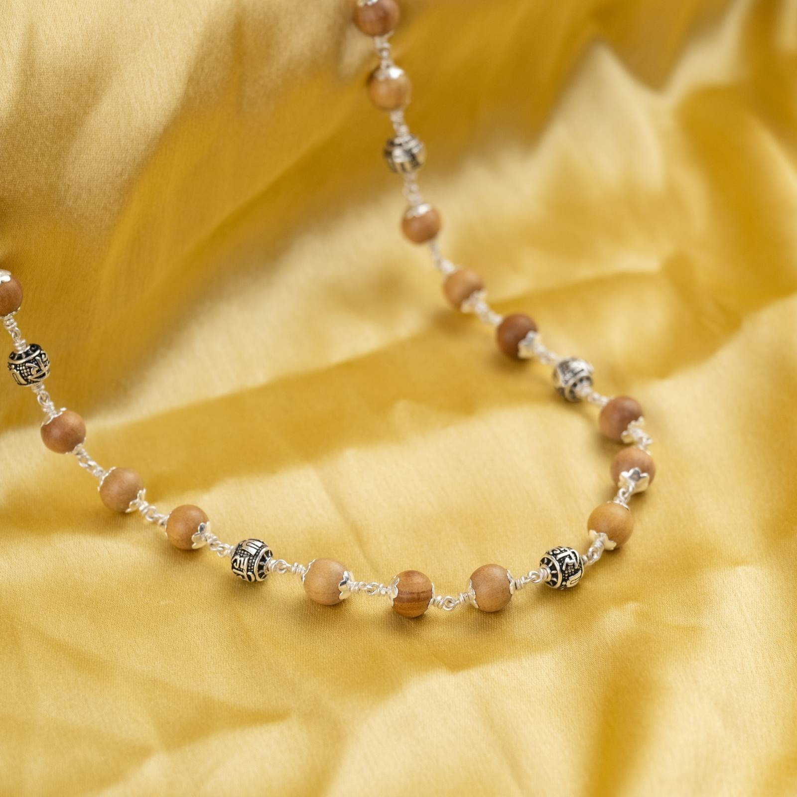 Sandalwood With Shree Hari Silver Bead Mala