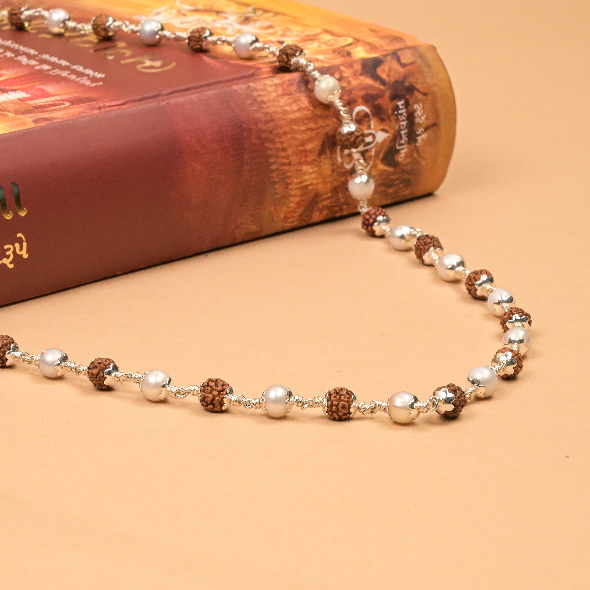 Rudraksha With Pearl Beads Mala