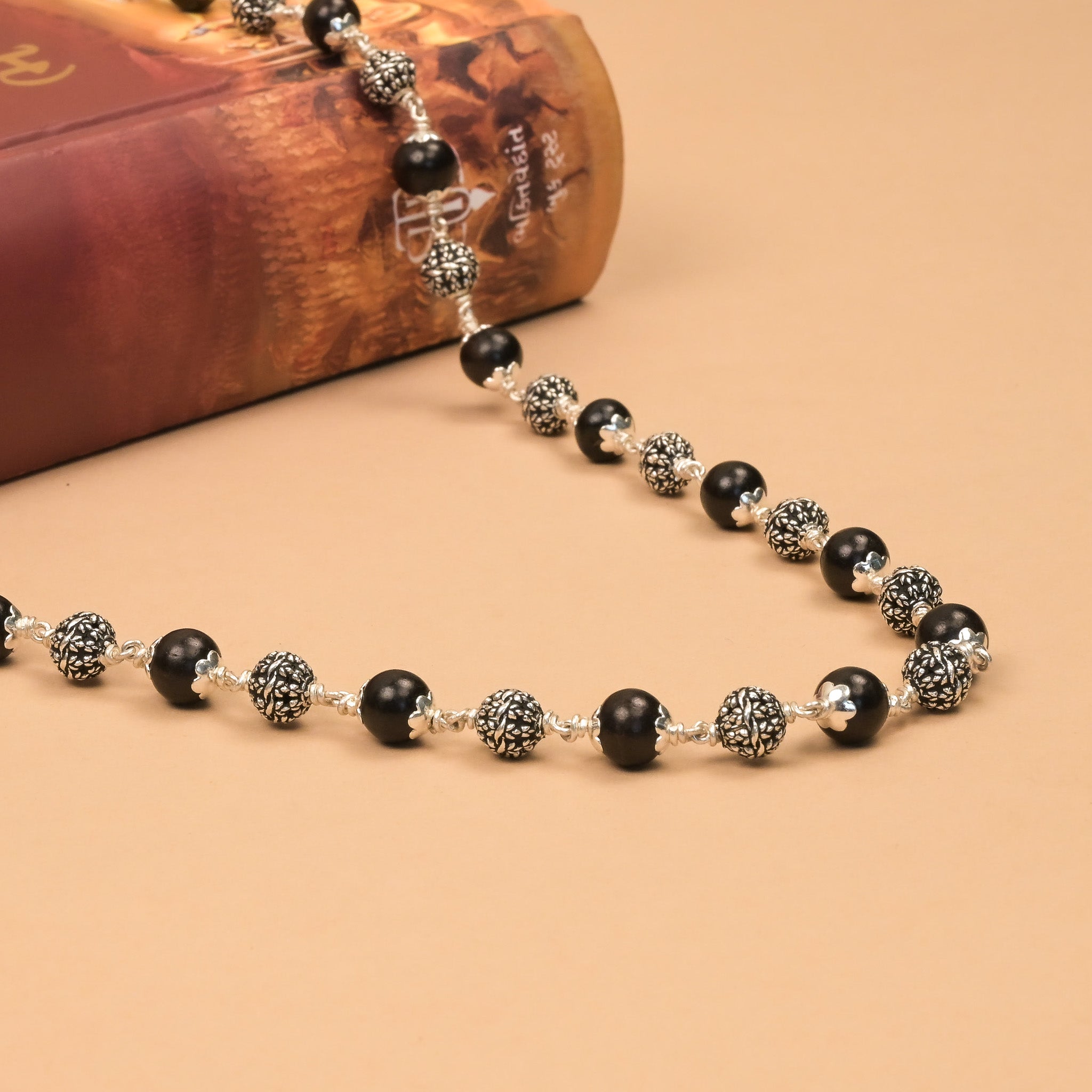 Karungali With Flower Silver Beads Mala