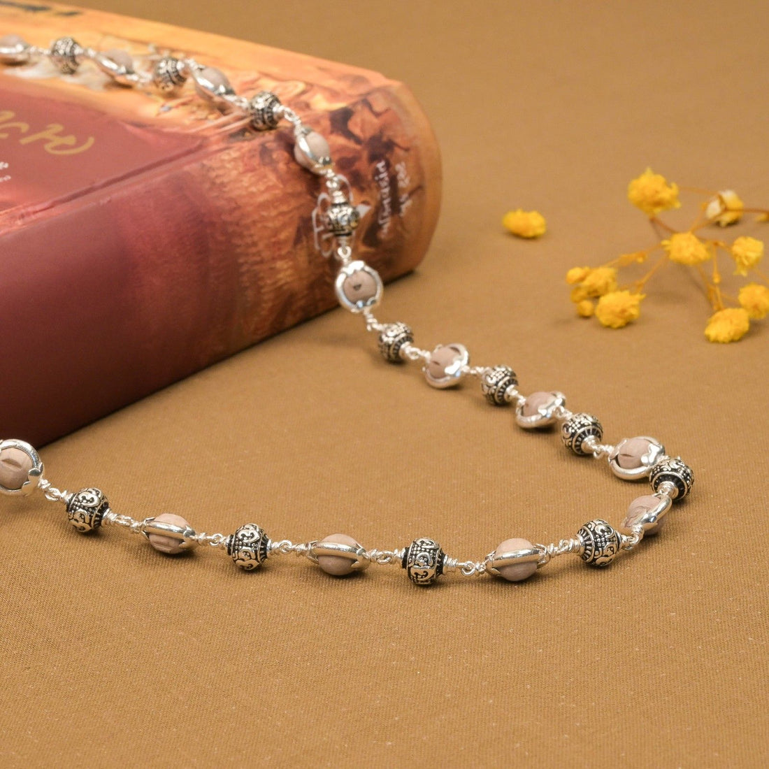 Tulsi Capping With Om Silver Beads Mala