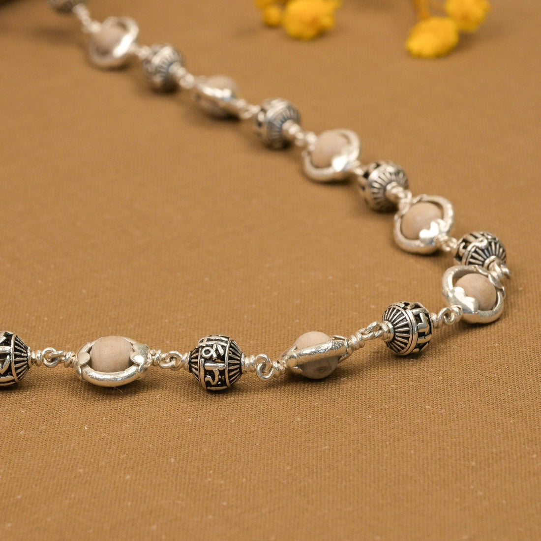 Tulsi Capping With Jay Shree Ram Silver Beads Mala