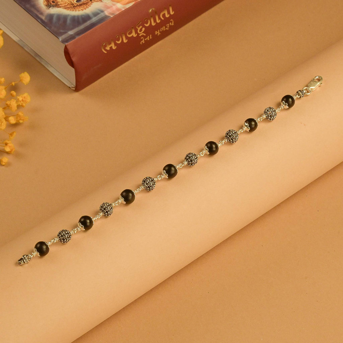 Karungali With Silver Flower Beads Bracelet