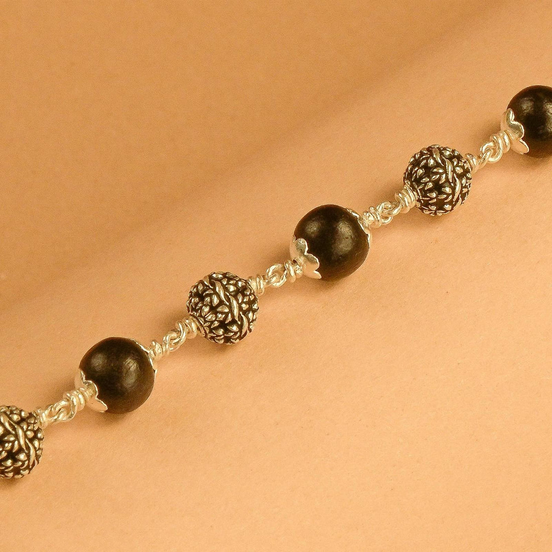 Karungali With Silver Flower Beads Bracelet