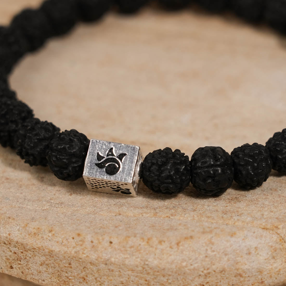 Black Rudraksha
