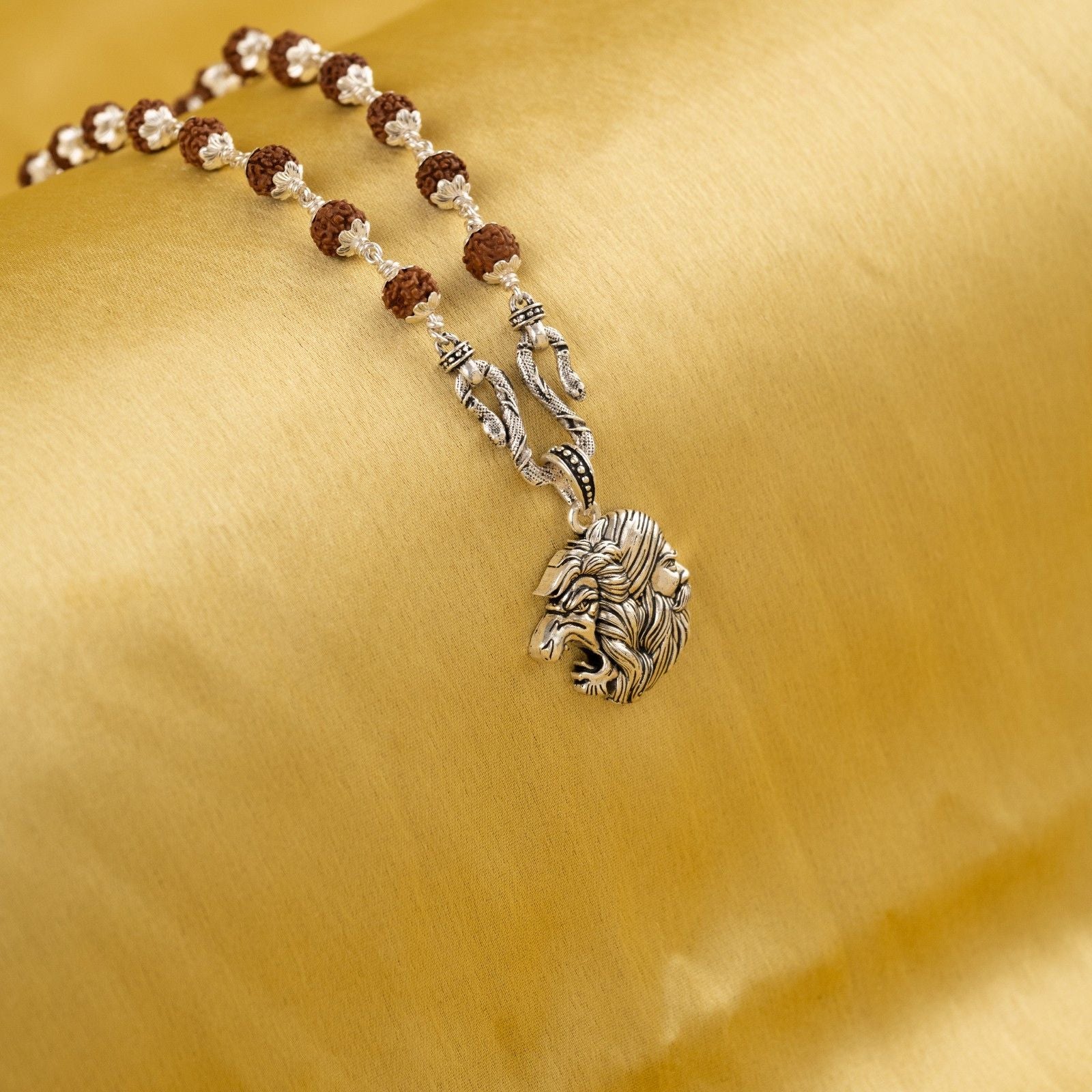 Chhatrapati Shivaji Maharaj Silver Pendant With Rudraksha Mala