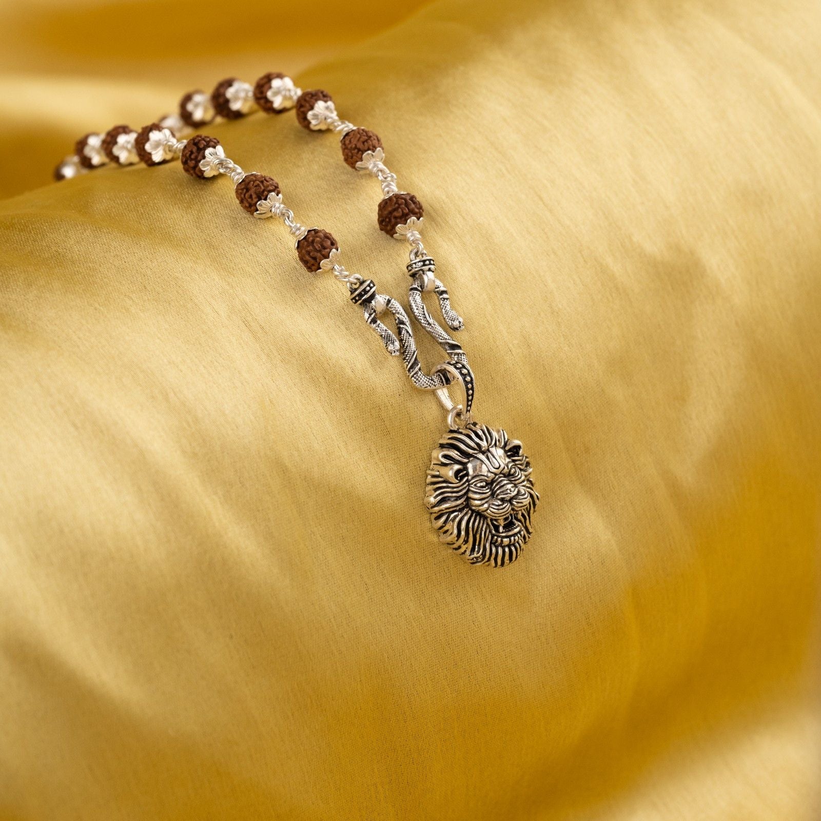 Lion Face Silver Pendant With Rudraksha Mala