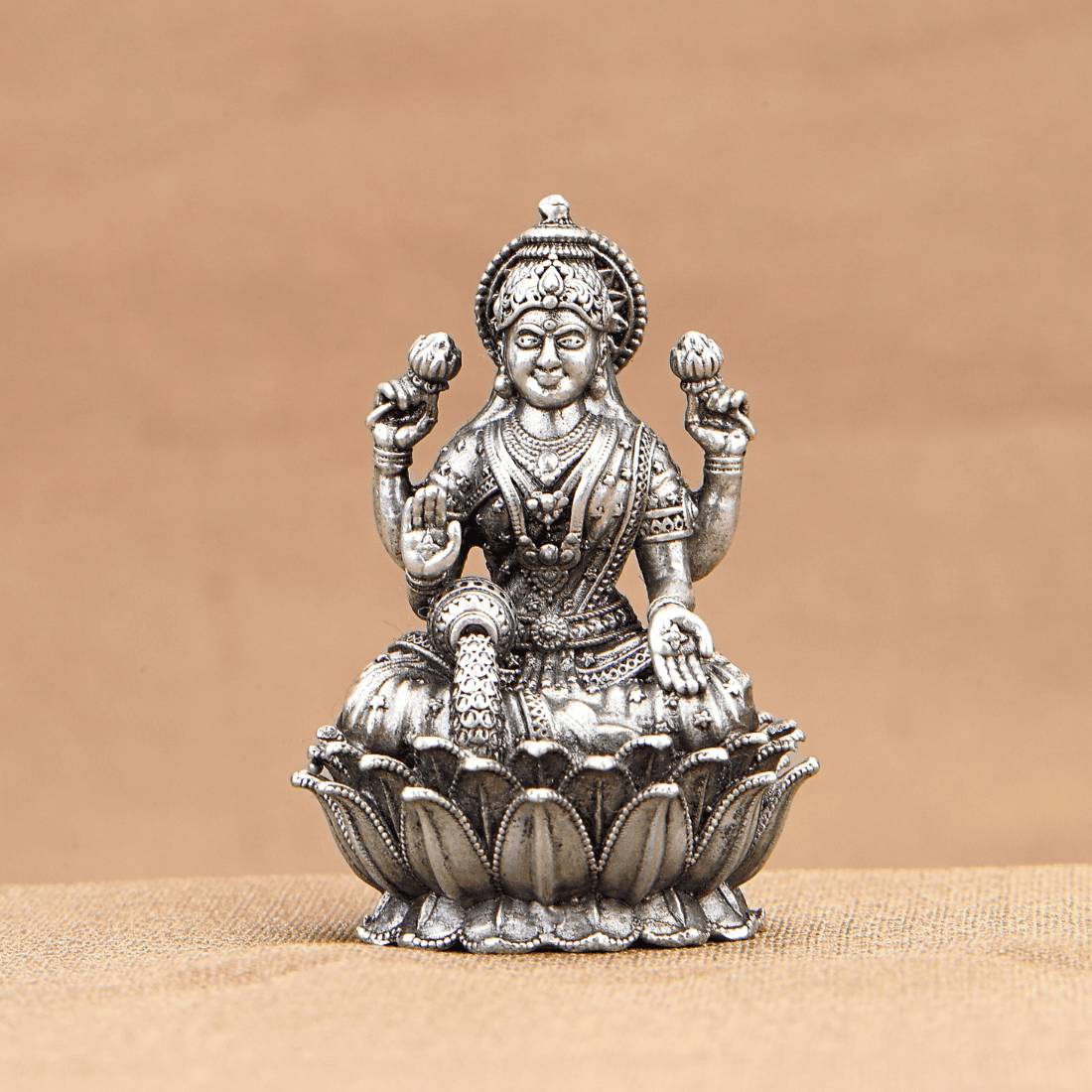 Goddess Laxmi Silver Murti – Prinjal Jewels
