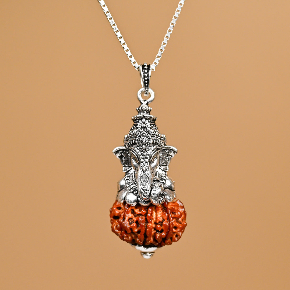Ganeshji Pendant With 8 Mukhi Nepali Rudraksha