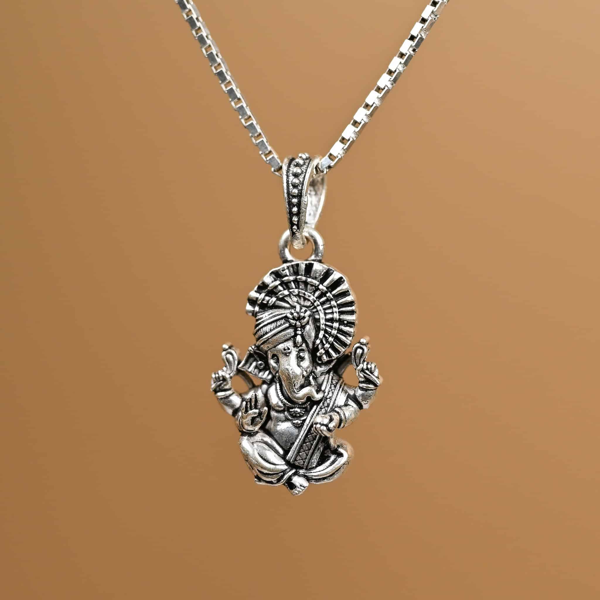 Ganesha silver pendant With Chain 