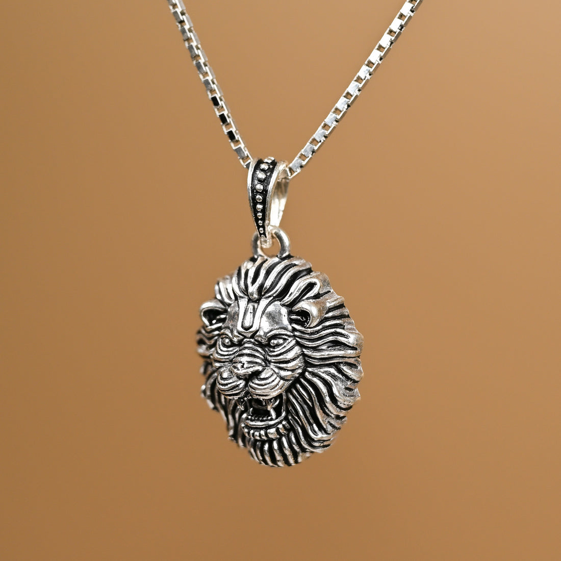 Lion Face Silver Pendant