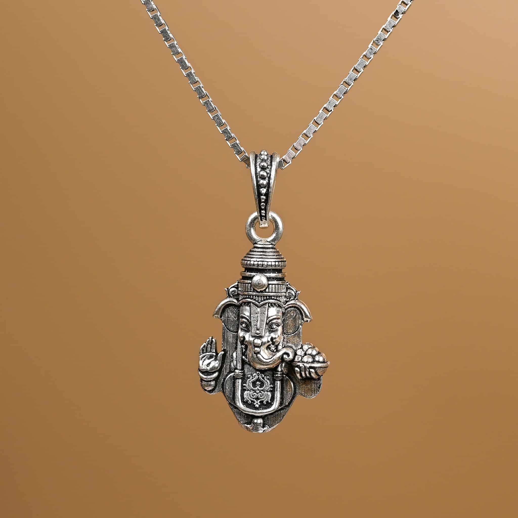Ganesh ji silver pendant With Chain 