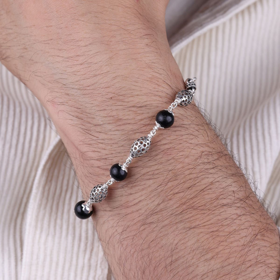 Original Karungali with Hollow Oval Silver Bracelet