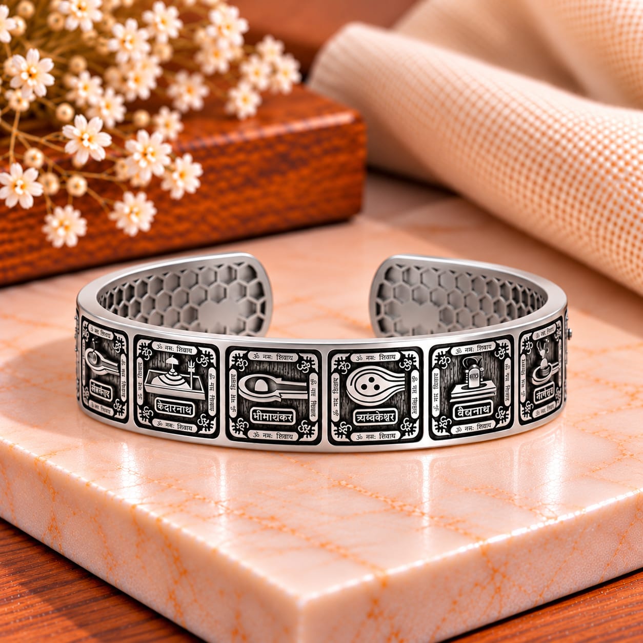 12 Jyotirlinga Silver Kada