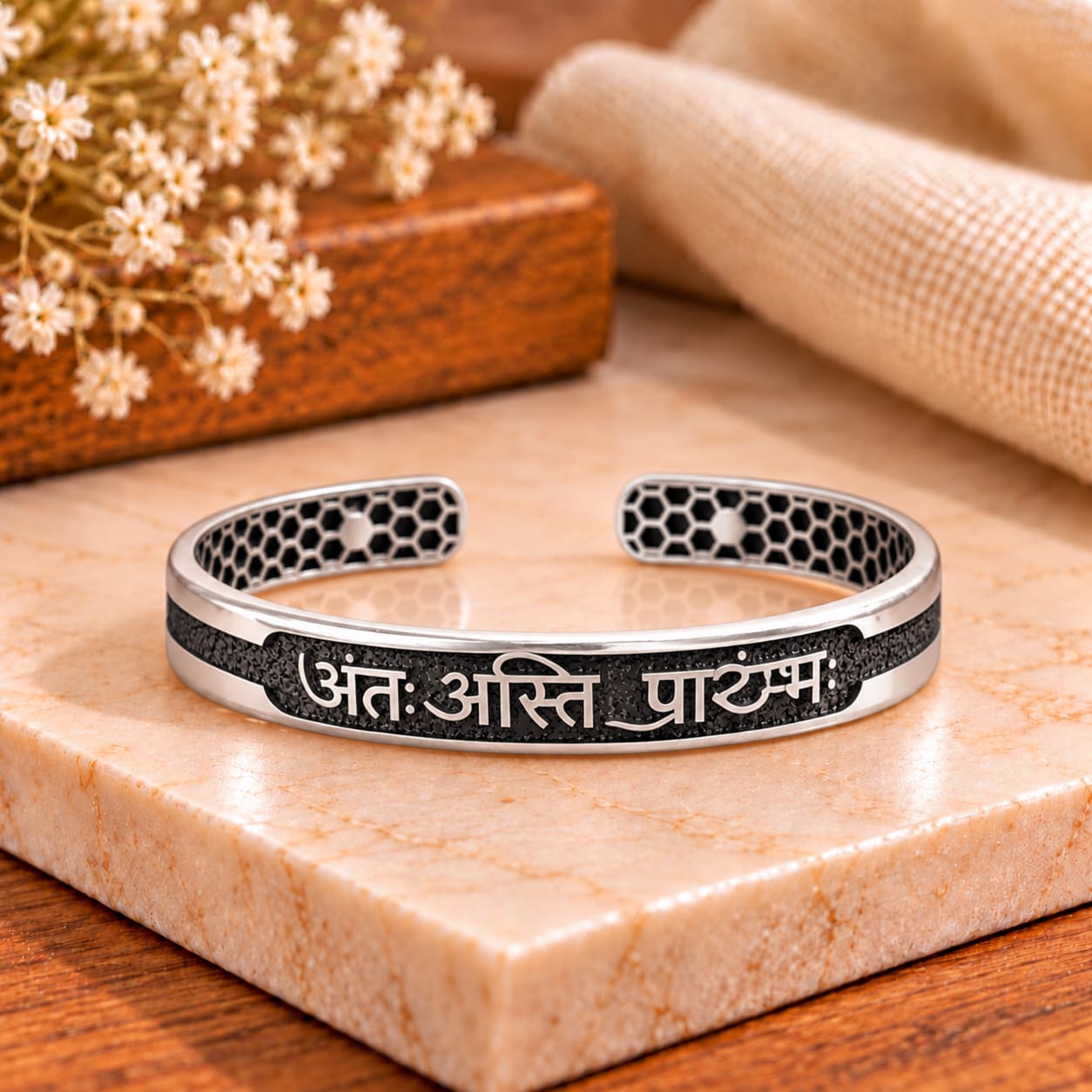 Antah Asti Prarambh Silver Kada